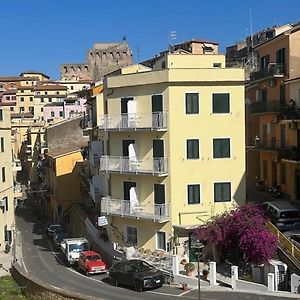 Pensione Week End